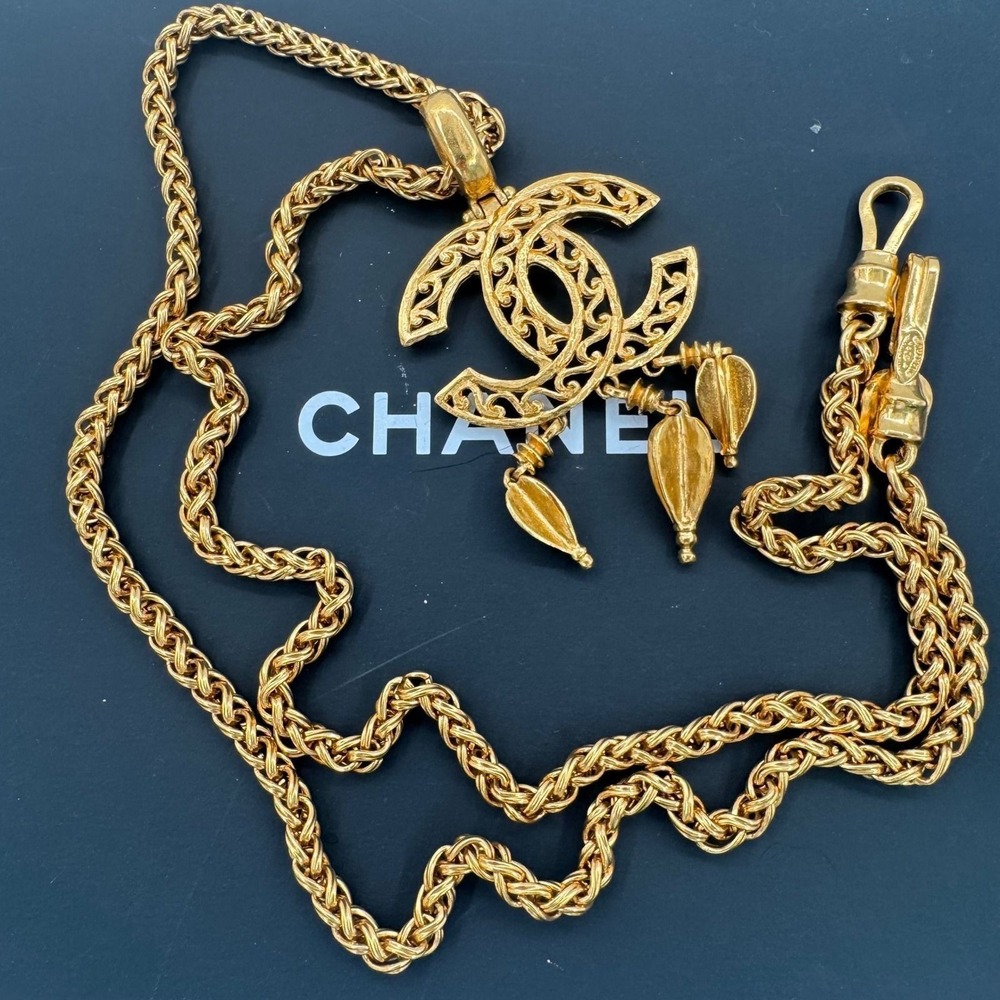 Chanel‎ Vintage 95A CC Filigree Spears Pendant Long Braided Chain Necklace Waves